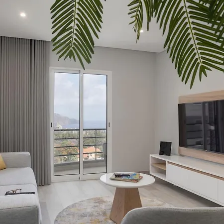 Barreiros Iii By An Island Apartment *
